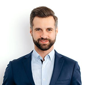 Picture of Grzegorz K. <span class="job-type">Starszy Menedżer</span>